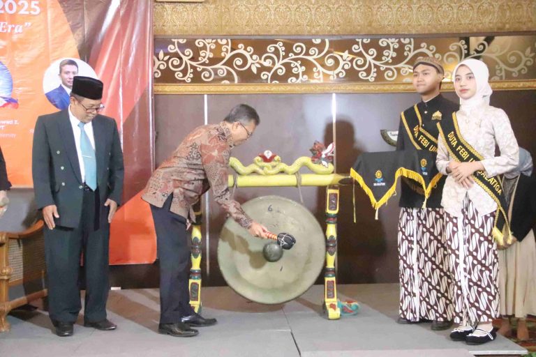 FEBI UIN Salatiga Selenggarakan AICIEB 2025 Bertema Ketahanan Ekonomi di Era AI